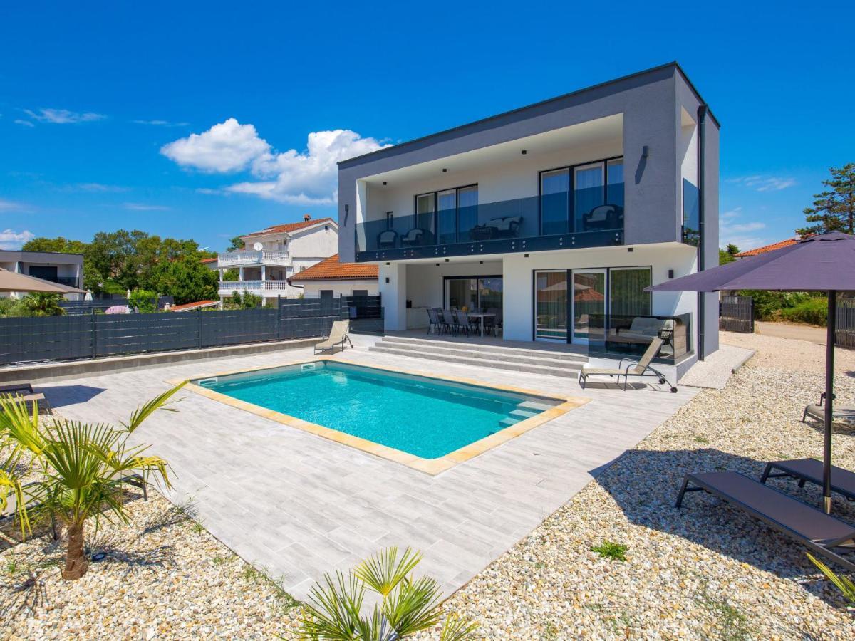 Holiday Home Villa Palma - Krk148 By Interhome Pinezići Buitenkant foto