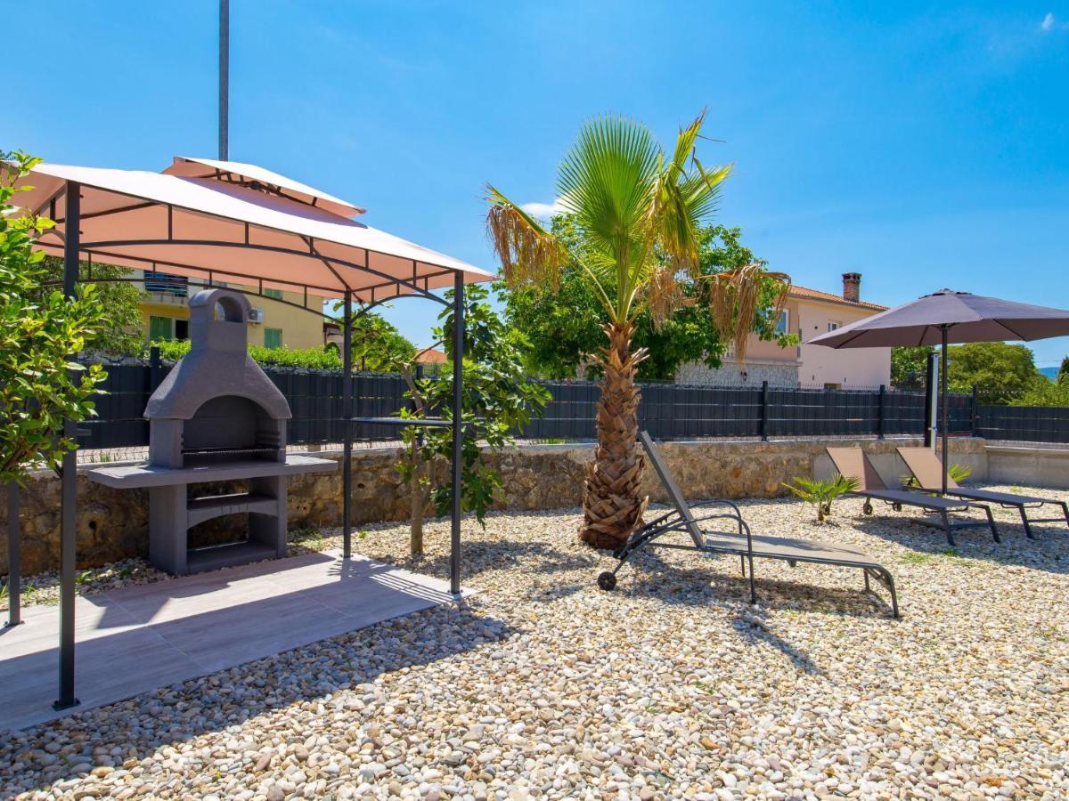 Holiday Home Villa Palma - Krk148 By Interhome Pinezići Buitenkant foto