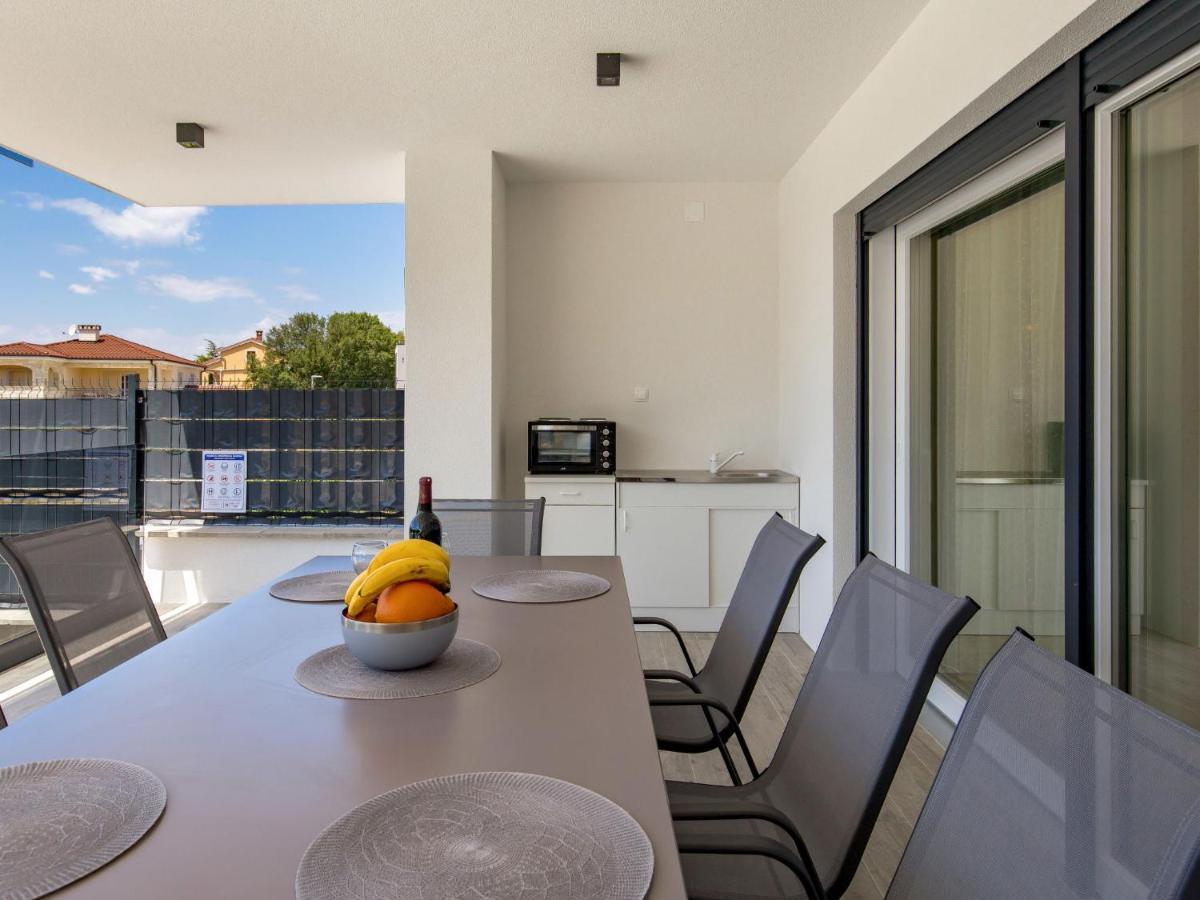 Holiday Home Villa Palma - Krk148 By Interhome Pinezići Buitenkant foto