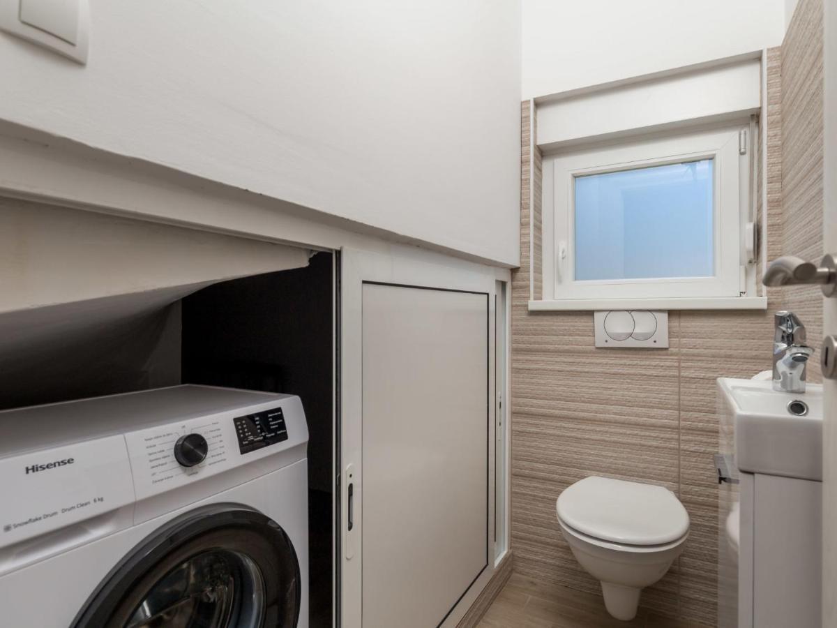 Holiday Home Villa Palma - Krk148 By Interhome Pinezići Buitenkant foto
