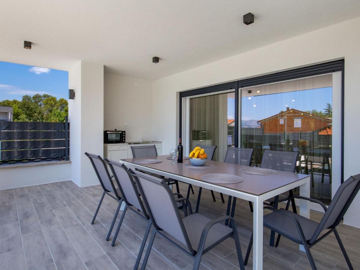 Holiday Home Villa Palma - Krk148 By Interhome Pinezići Buitenkant foto